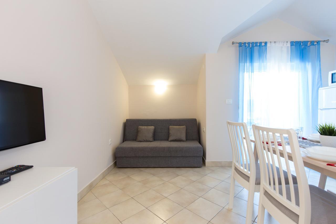Apartments Tamaris Čižići Bagian luar foto