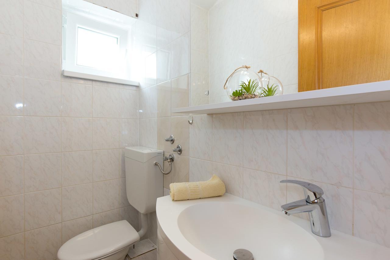 Apartments Tamaris Čižići Bagian luar foto