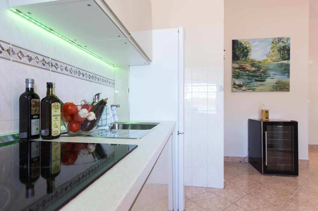 Apartments Tamaris Čižići Bagian luar foto