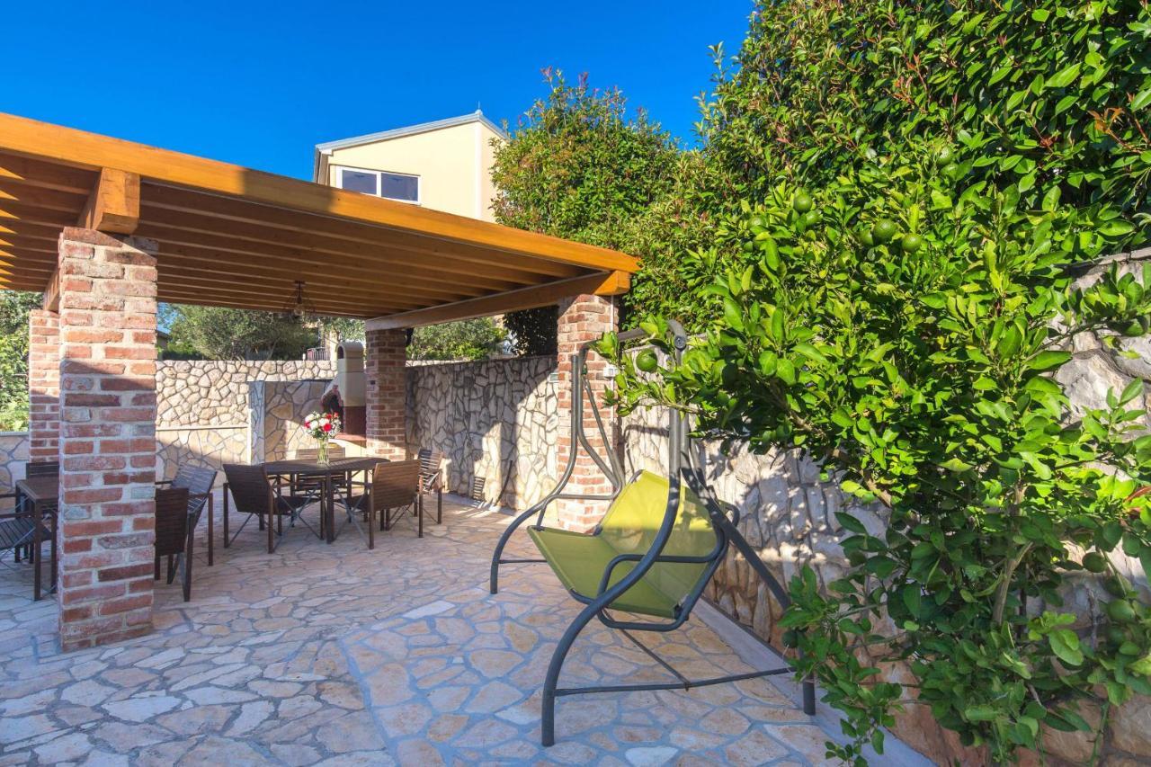 Apartments Tamaris Čižići Bagian luar foto